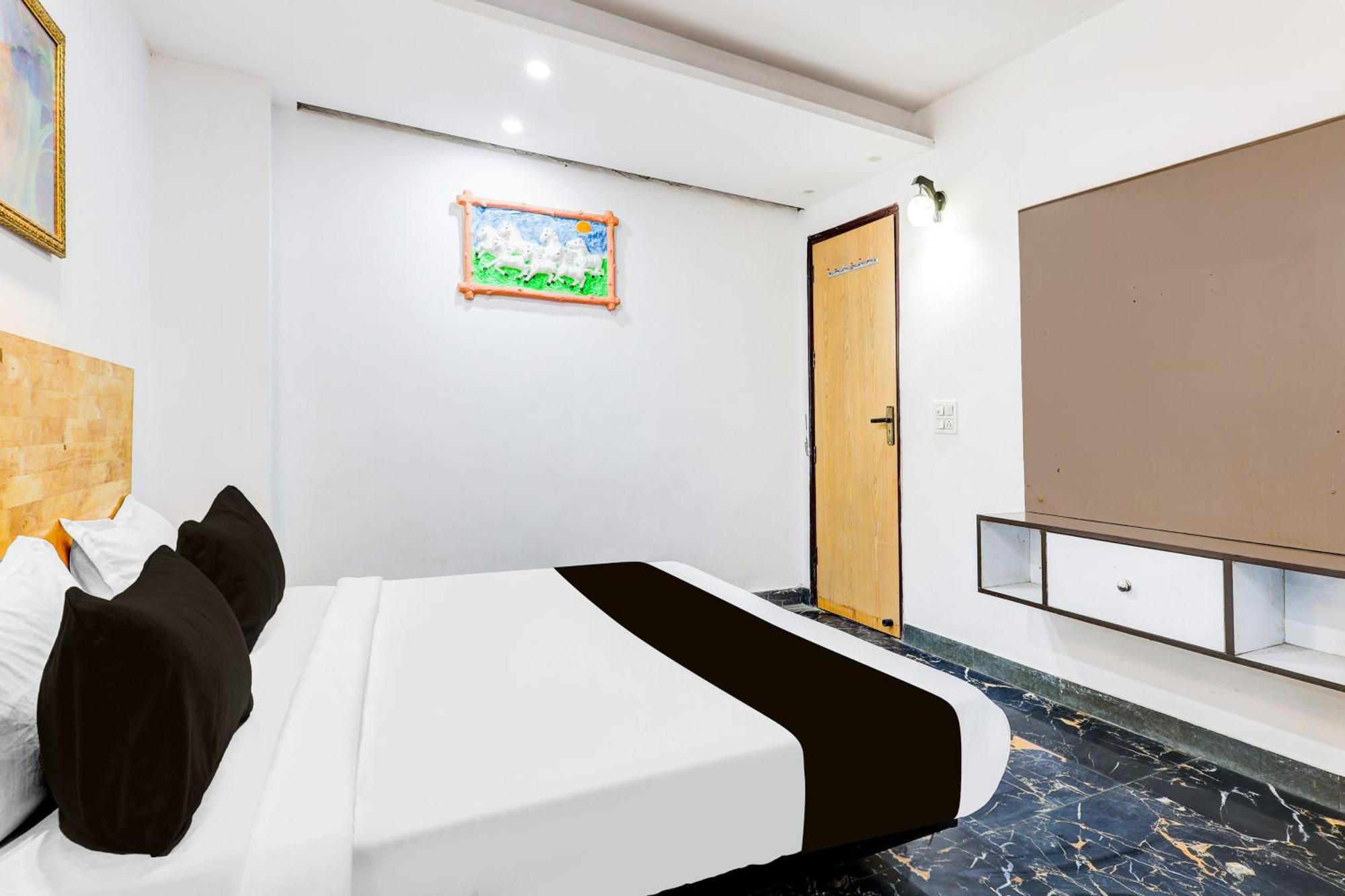 Hotel O Hari Nagar Ashram 新德里 外观 照片