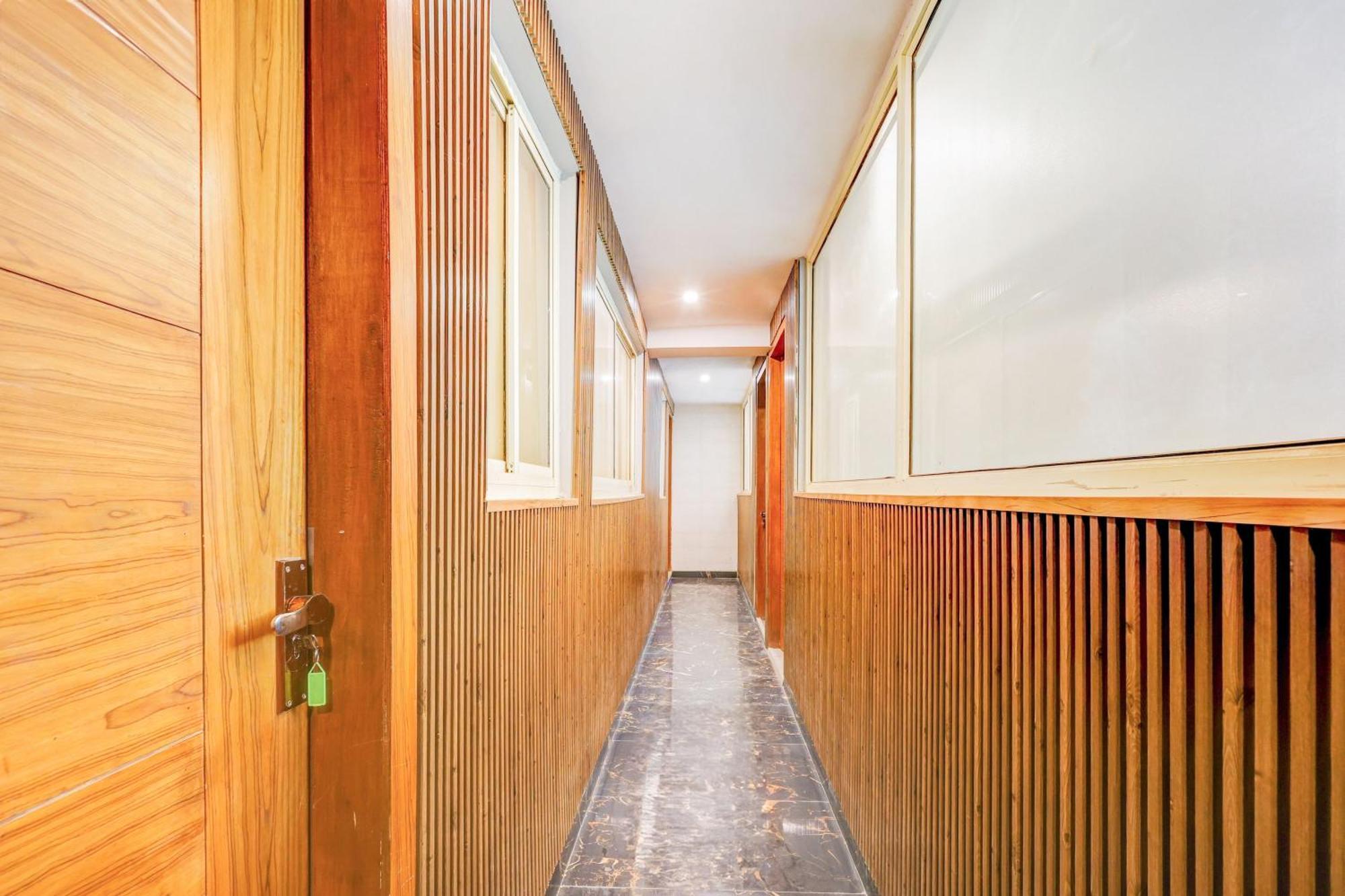 Hotel O Hari Nagar Ashram 新德里 外观 照片